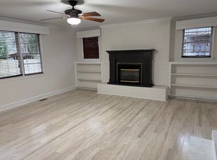 202 E Sycamore St, Zebulon, NC 27597