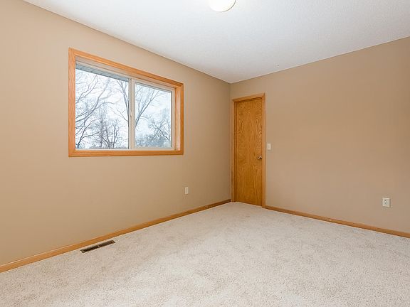 2nd image of 600 Kennedy St