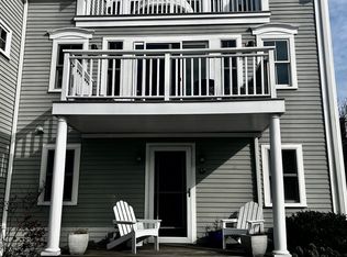 15 SW Bradford St, Provincetown, MA 02657