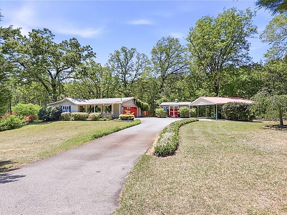 4th image of 238 Currahee Cir