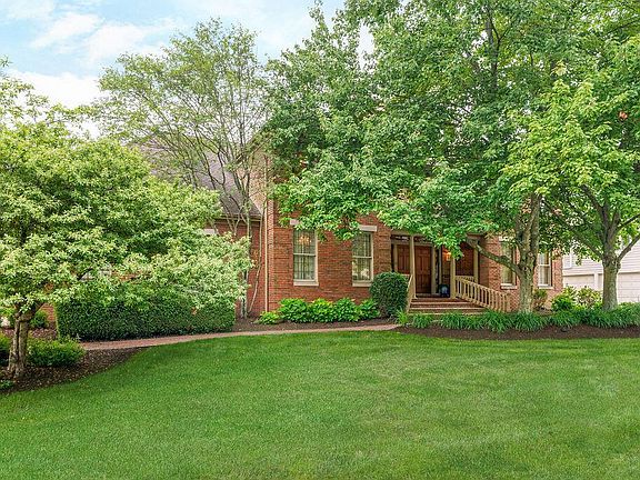 4th image of 5864 Tarton Cir N