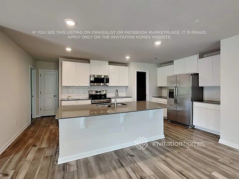 2618 Brunson Ct — Photo 5