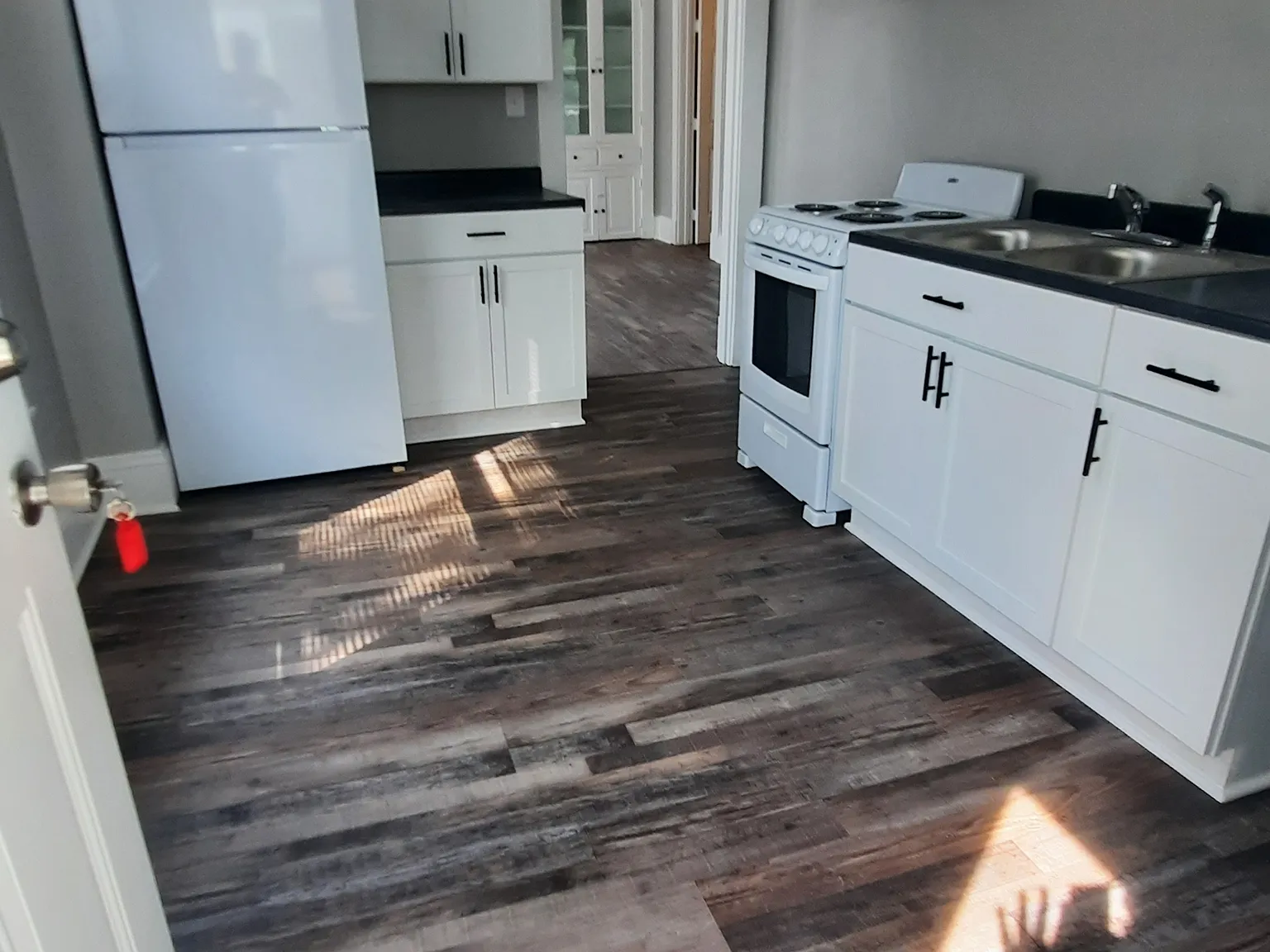 1216 North Central Avenue - 6 — Photo 2