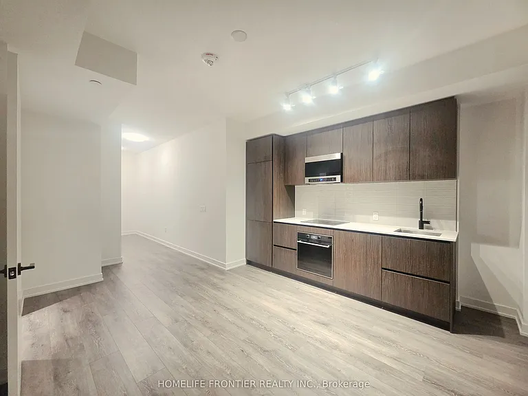 117 Broadway Ave #2712 — Photo 5