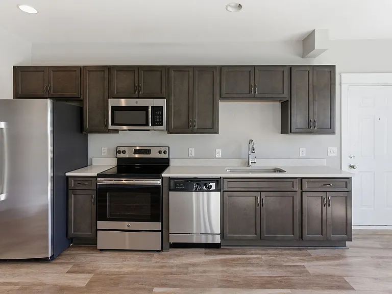 702 N Church St — Photo 3