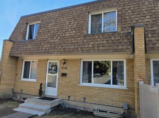 Londonderry Square, Edmonton, AB T5C 3C4