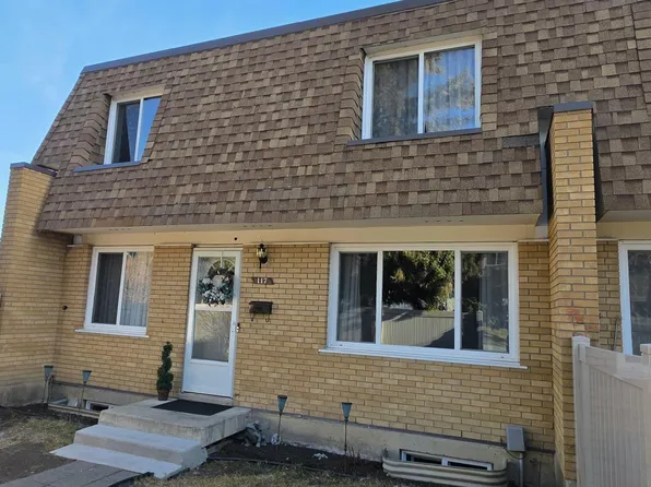 117 Londonderry Sq NW, Edmonton, AB T5C 3C4
