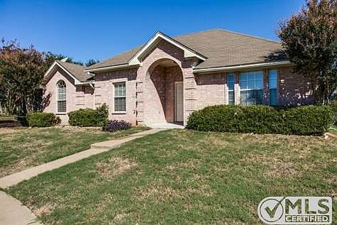 2nd image of 4521 Crystal Ln
