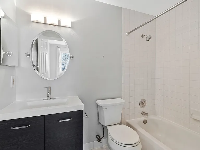 4305 Massachusetts Ave NW — Photo 14