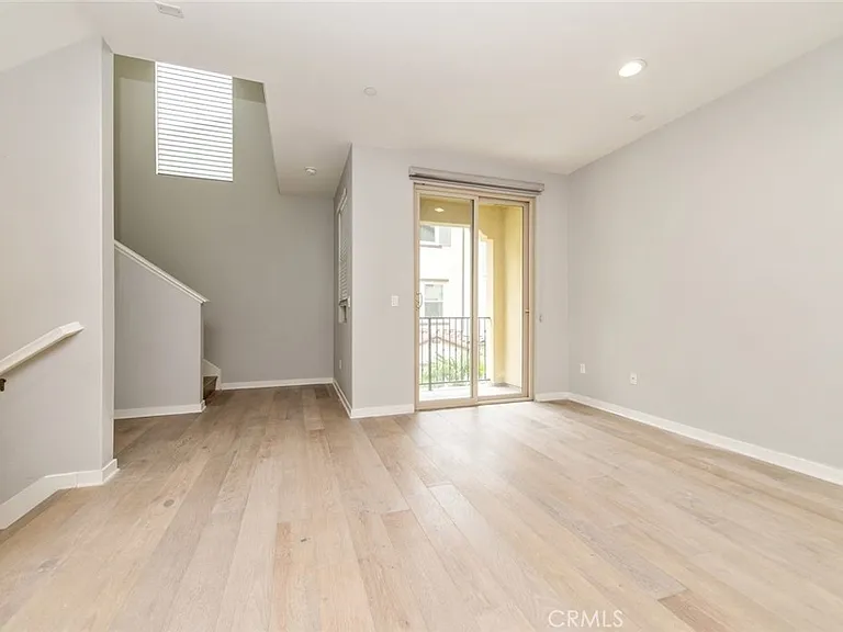 21020 Cornerstone Dr — Photo 6