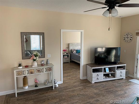 3rd image of 468 Bouchelle Dr APT 229
