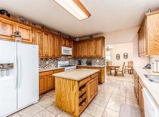 107 Countrywood Dr, Livingston, TX 77351