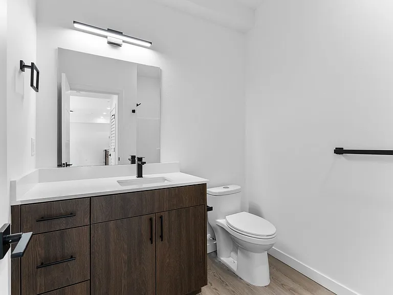 Modern New Construction - Minutes From Downtown Pdx & Ohsu — Photo 30
