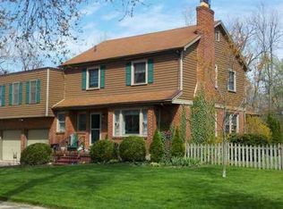 524 Berryman Dr, Amherst, NY 14226