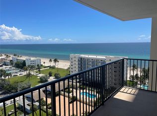 Grenoble, Hollywood, FL 33019