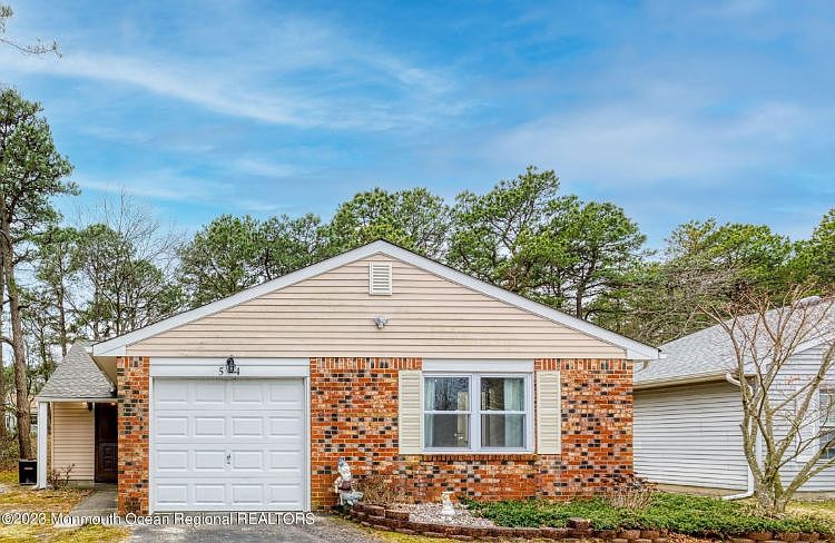 1st image of 54 Nautilus Dr