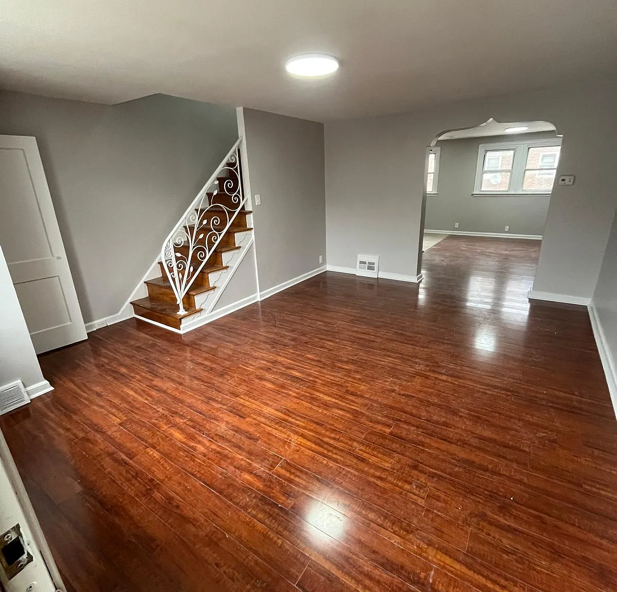 3 bed, 1068 sqft, $1,595 — Photo 2