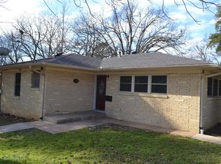 1600 W Hull St, Denison, TX 75020