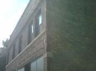 3234 N Southport Ave, Chicago, IL 60657