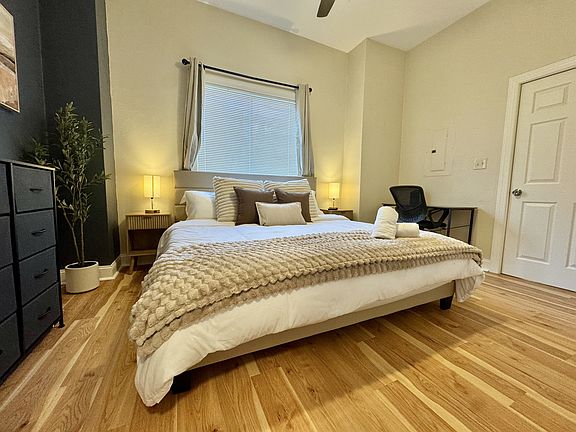 4th image of 615 Summerlea St #10670149