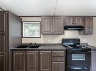 1001 E Macarthur Rd #40, Wichita, KS 67216