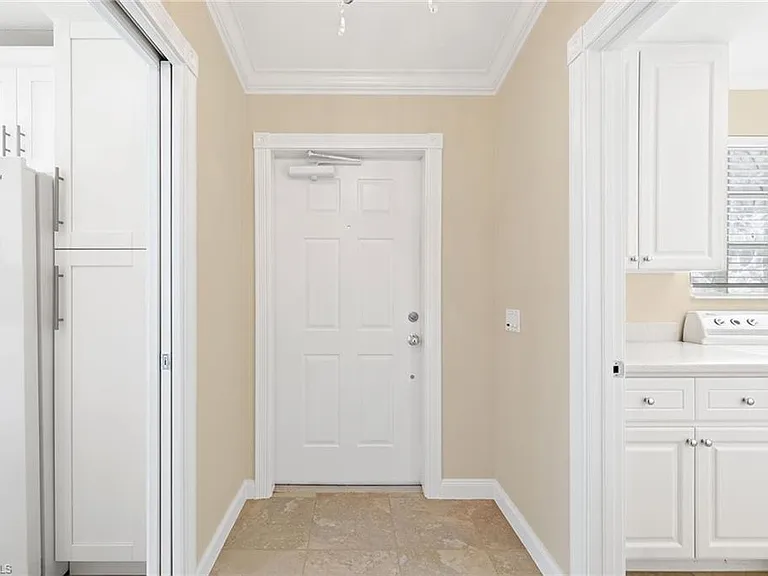 7539 Novara Ct — Photo 3