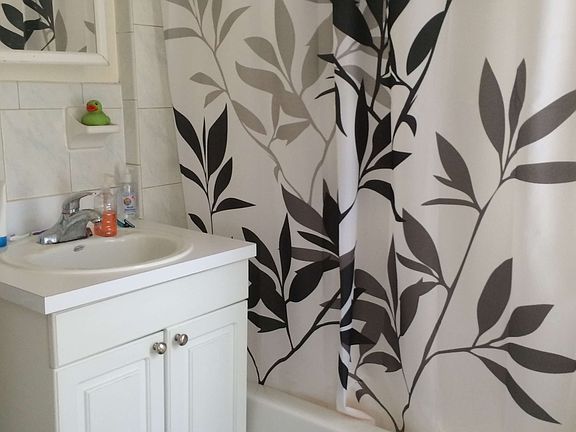 4th image of 503 W 57th St APT 3