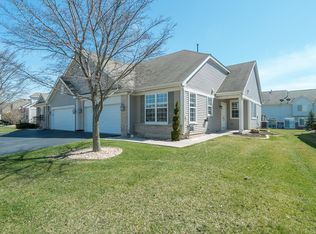 8202 Tremont Ln, Joliet, IL 60431
