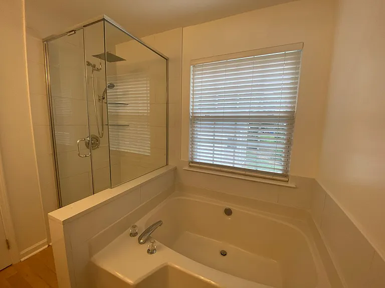 9014 Blueshot Ct — Photo 20