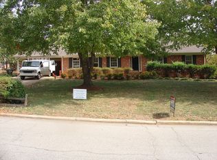 4416 Camelot Dr, Raleigh, NC 27609