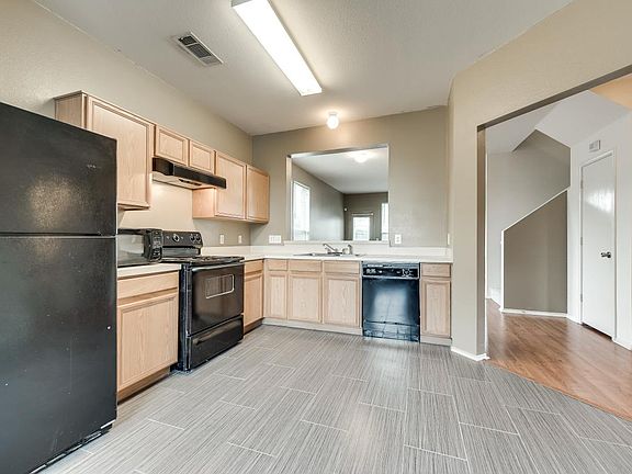 5th image of 2601 Boedeker Dr