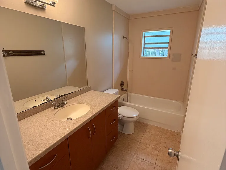 4622 Date Palm Dr — Photo 8