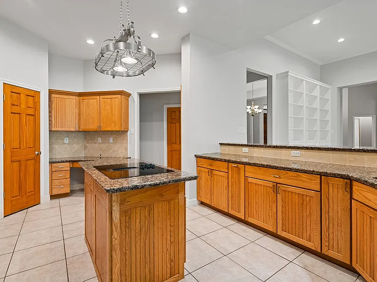 307 Echo Valley Dr — Photo 10