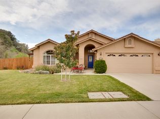 550 Farmhouse Pl, Arroyo Grande, CA 93420