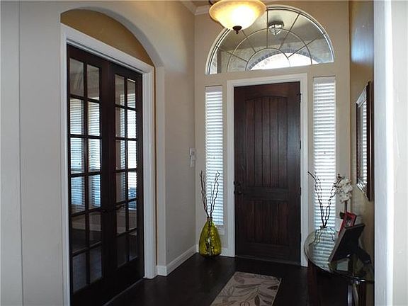 4th image of 5860 Judy Dr