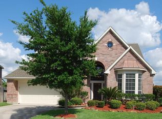 10106 Lazy Lagoon, Houston, TX 77065