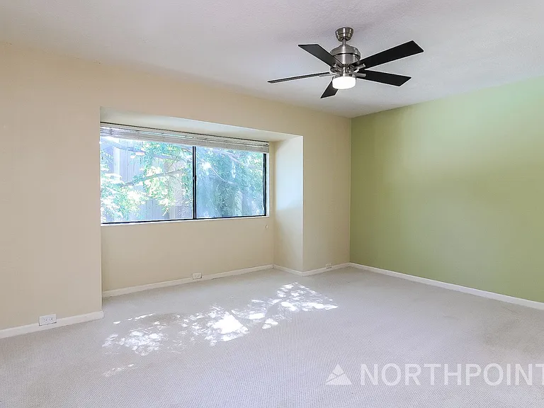 608 Woodside Sierra #2 — Photo 7