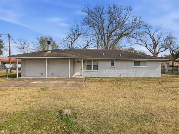 15443 San Jacinto St, Hamshire, TX 77622