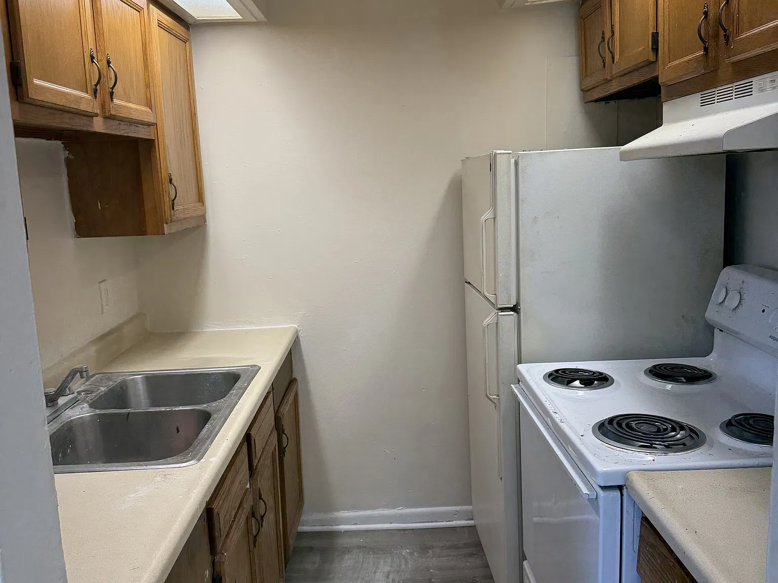 1034-1038 Cherry Drive — Photo 4