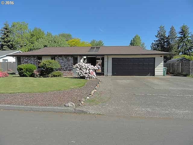 1st image of 835 NE Darnielle Dr
