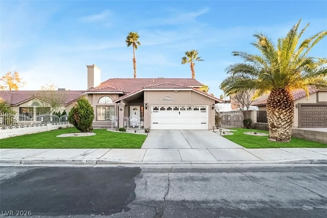 4 bed, 3.0 bath, 1980 sqft, $2,695 — Photo 1