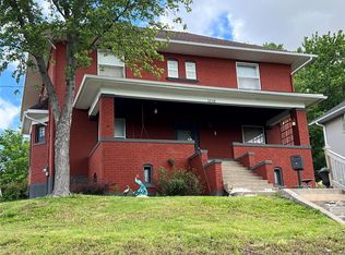 1228 Hill St, Hannibal, MO 63401