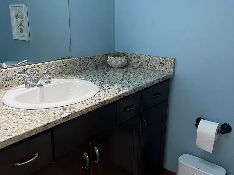 5691 Meadow View Ct — Photo 8