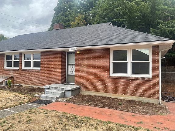 5th image of 3319 Harney St