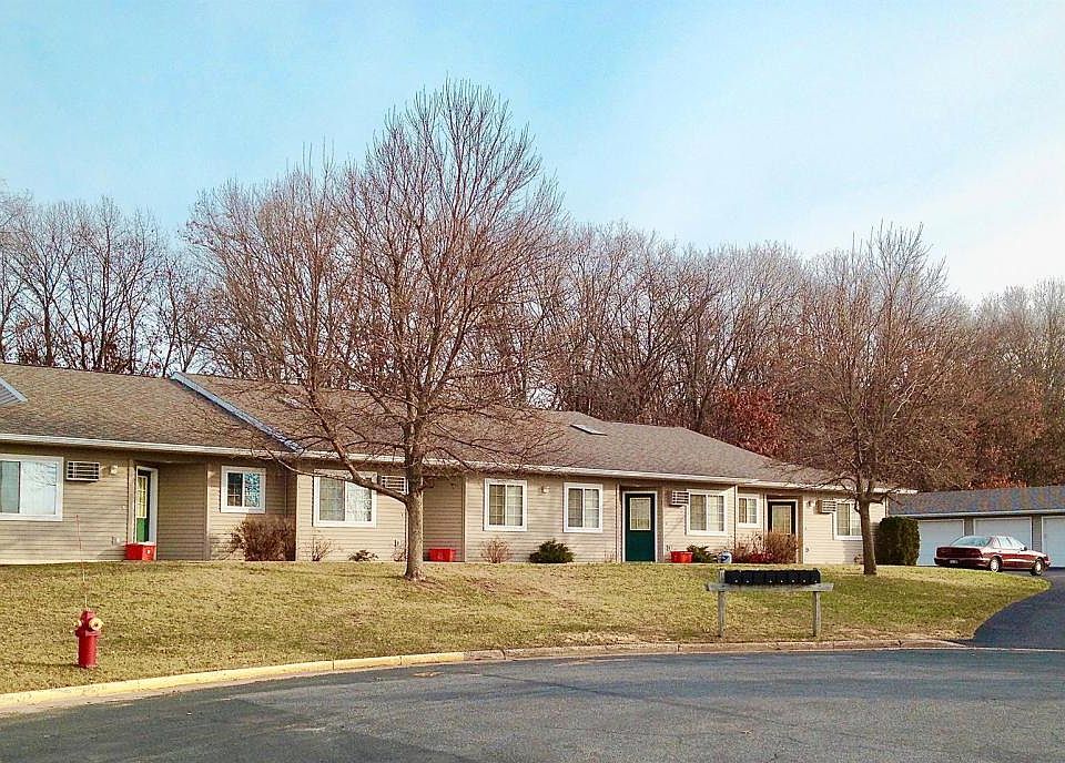 1st image of 208 Bowman Ln APT 5