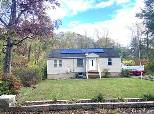 25 Troll Ln, Rockaway, NJ 07866