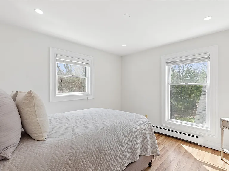 50 Wooded Oak Ln — Photo 14