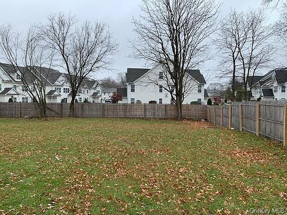 3rd image of 20 Palmer Ave