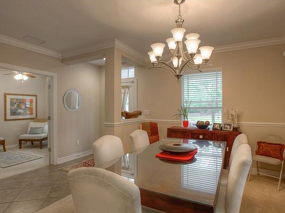 3rd image of 5905 Grand Loneoak Ln