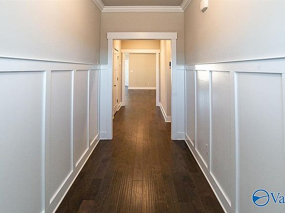 3rd image of 131 Rio Grande Way